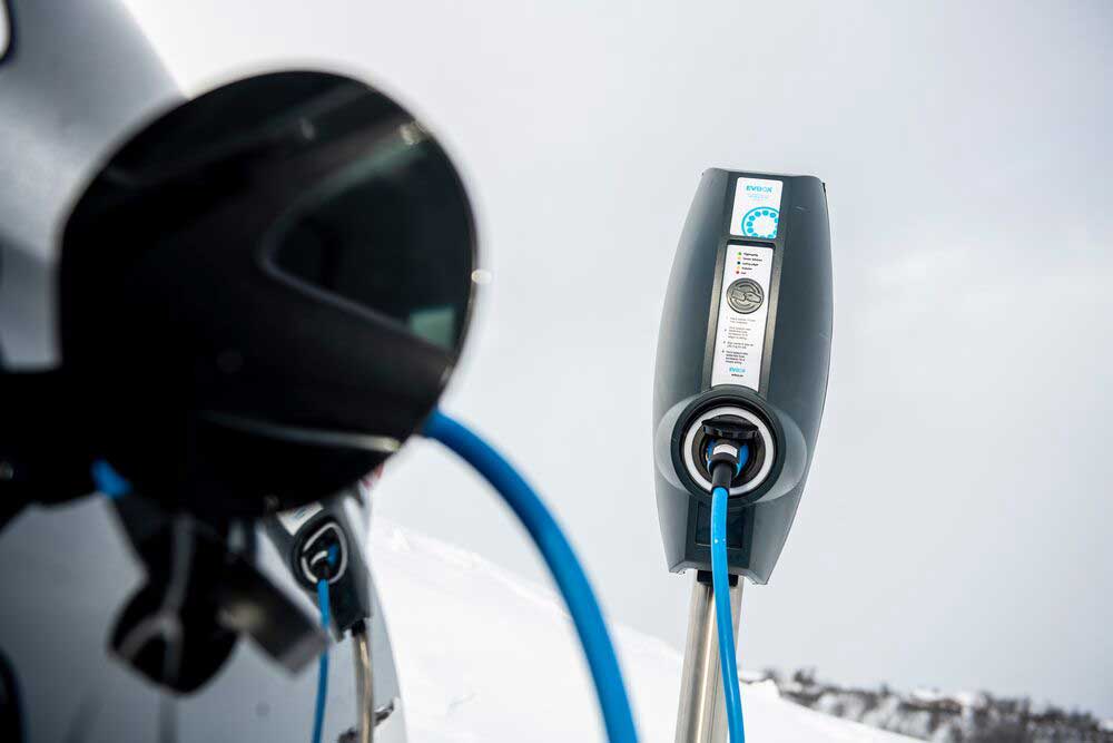 Charging-stations-for-electric-vehicles